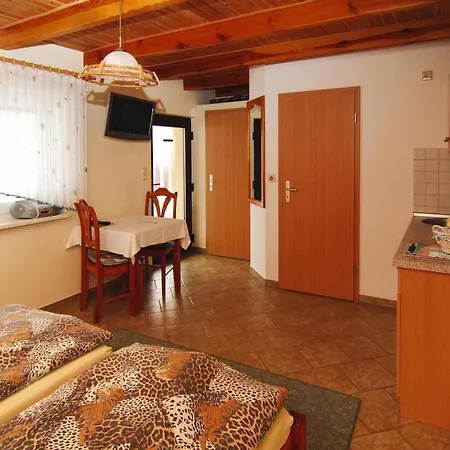 Holiday home Reihenhaus In An Der Spree, Cleaning Included